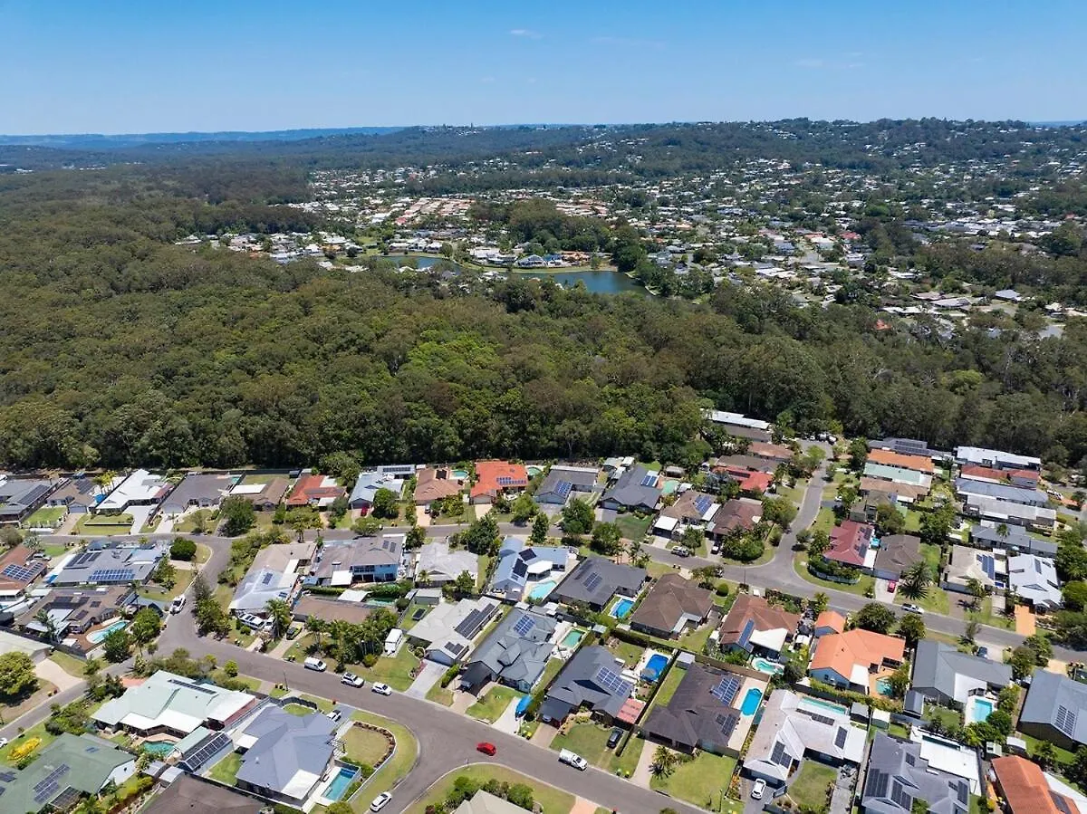 Mooloolaba Mnt Creek Beachy Vibe Family Home Mountain Creek Holiday home